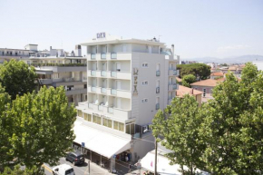 Отель Hotel Rex  Римини